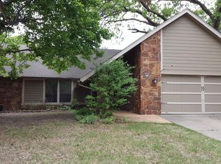 9318 S Oxford Ave, Tulsa, OK 74137