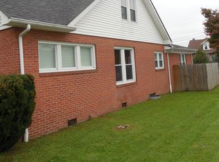 218 Lee St, Richlands, VA 24641