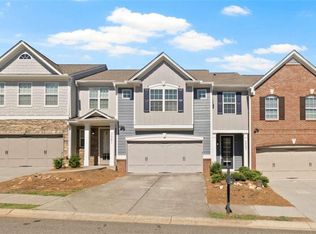 3323 Castleberry Village Cir, Cumming, GA 30040