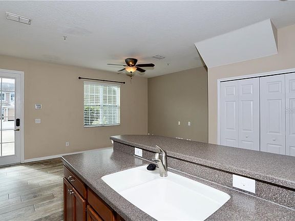 4th image of 7912 Northlake Pkwy #1