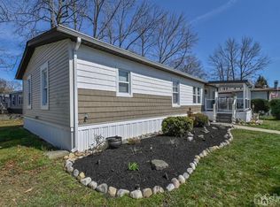 15 Byron Rd, North Brunswick, NJ 08902