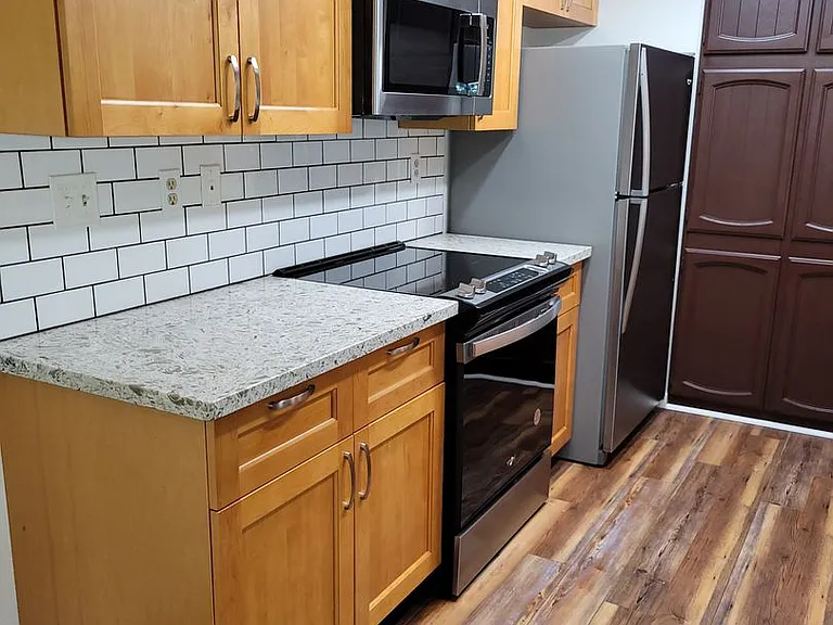 98-1700 Kaahumanu St #A — Photo 3