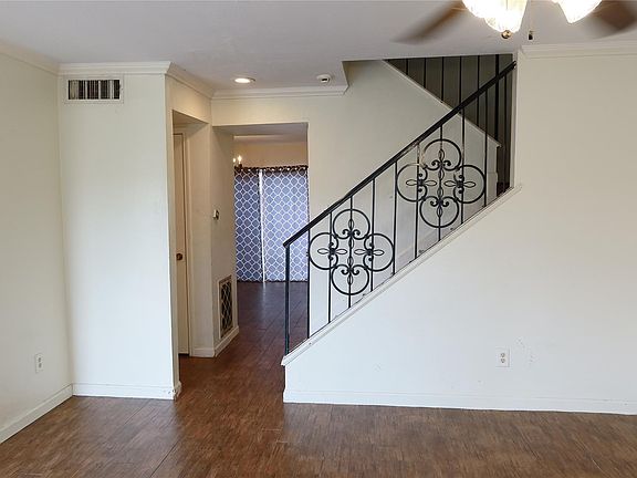 3rd image of 9350 Country Creek Dr APT 3