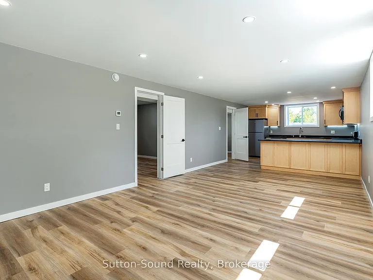 486 Dawson St #LOWER — Photo 9
