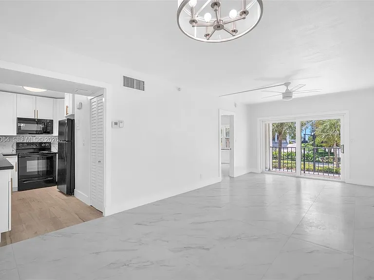 4143 N Ocean Blvd #208 — Photo 4