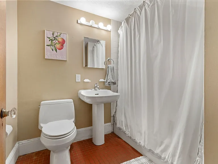 85 Worcester St #2 — Photo 7