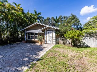 289 Porter St, Naples, FL 34113