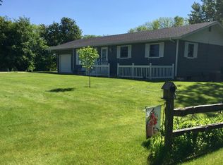 8827 111th Ave SE, Oakes, ND 58474