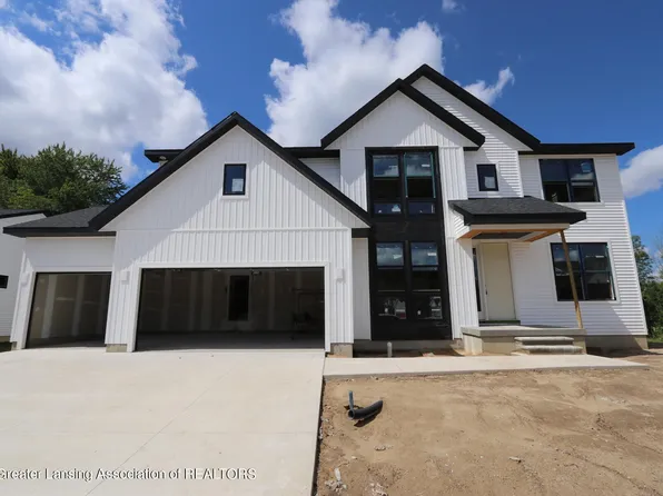 632 Magenta Ct, Haslett, MI 48840