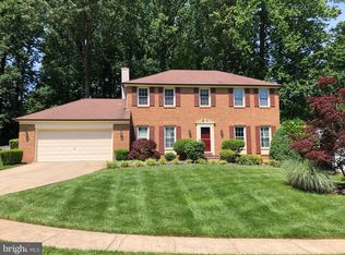 6552 Gladeview Ct, Burke, VA 22015