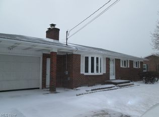 3240 Nidover Dr, Akron, OH 44312