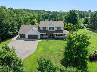 22973 Woodland Rd, Lakeville, MN 55044