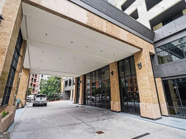 3481 Lakeside Dr NE APT 2207, Atlanta, GA 30326