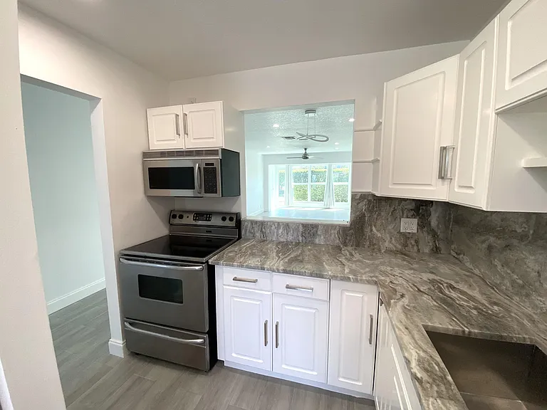 2450 Black Olive Blvd #A — Photo 6
