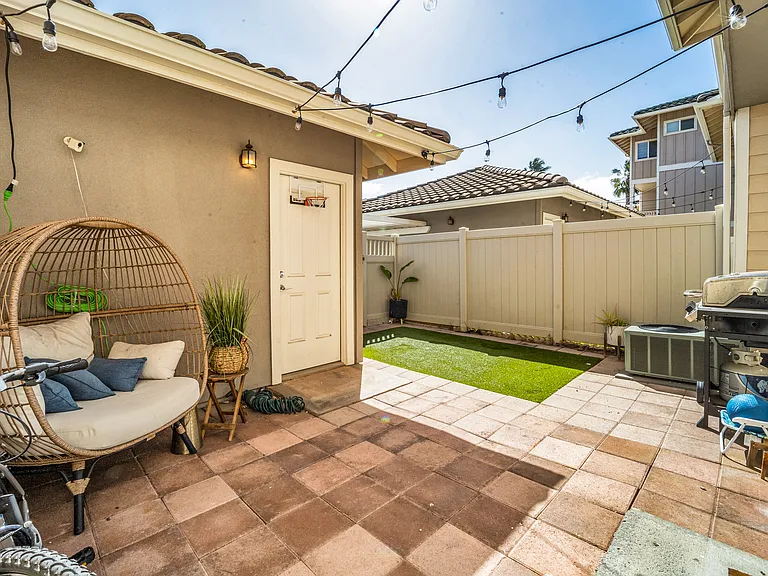511 Manawai St #408 — Photo 15