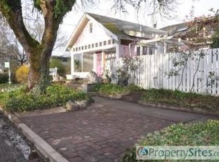 521 5th St, Springfield, OR 97477