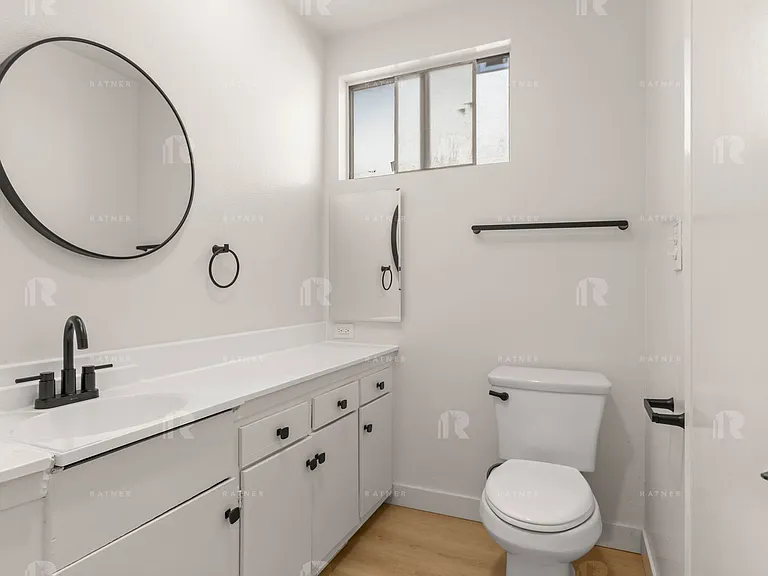 (AN/TI/YO:B) 5424 Corteen Place — Photo 16