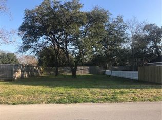 505 S Hutchins St, Bryan, TX 77803