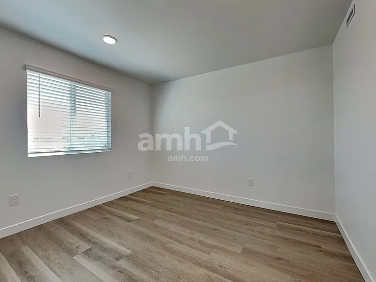 9721 W Tamarisk Ave — Photo 18