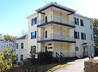 8 Wright St, Gardner, MA 01440