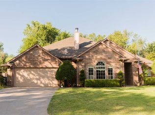 1806 Old Post Rd, Enid, OK 73703