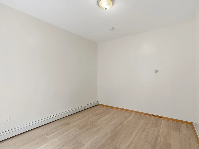 360 W Side Ave #1 — Photo 8