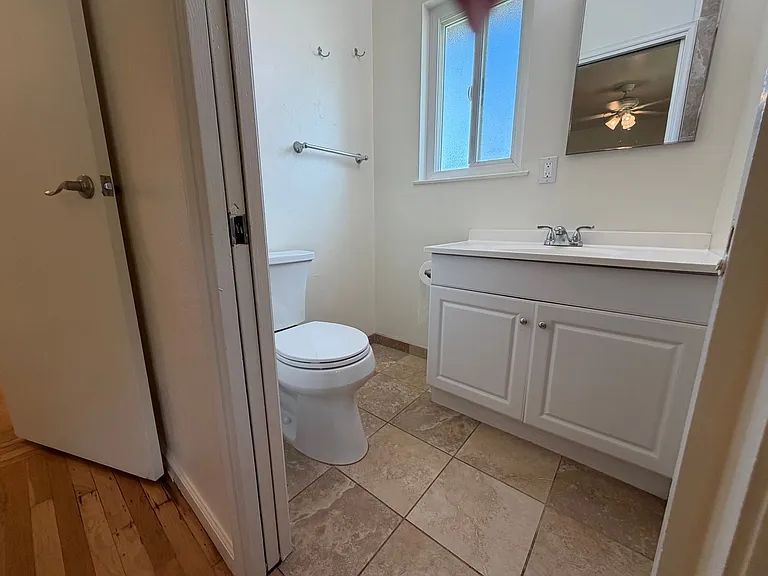10495 Malaga Way — Photo 8