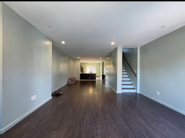 1002 Fairmount Ave, Philadelphia, PA 19123