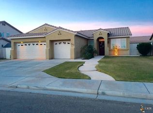 1213 D Hinojosa St, Calexico, CA 92231