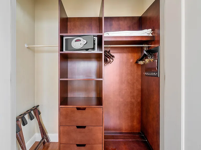 3800 N Ocean Dr — Photo 31