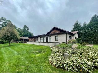 809 W Cole Rd, Fremont, OH 43420