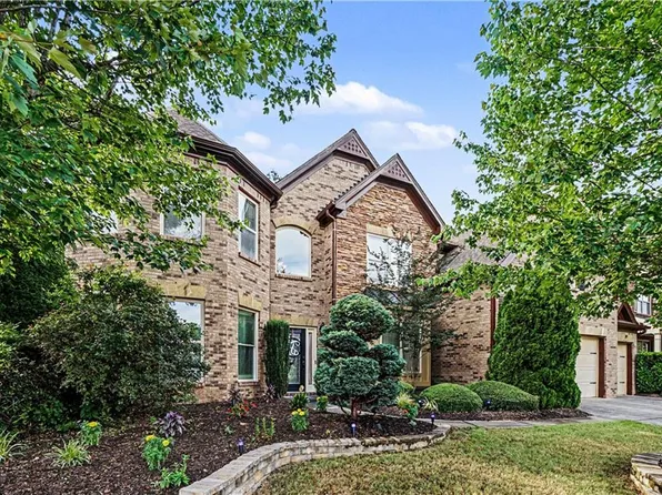 3010 McCannon Mill Dr, Dacula, GA 30019