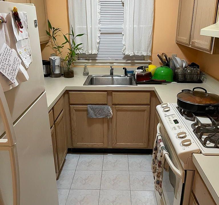 1st image of 6 Beacon St #1A