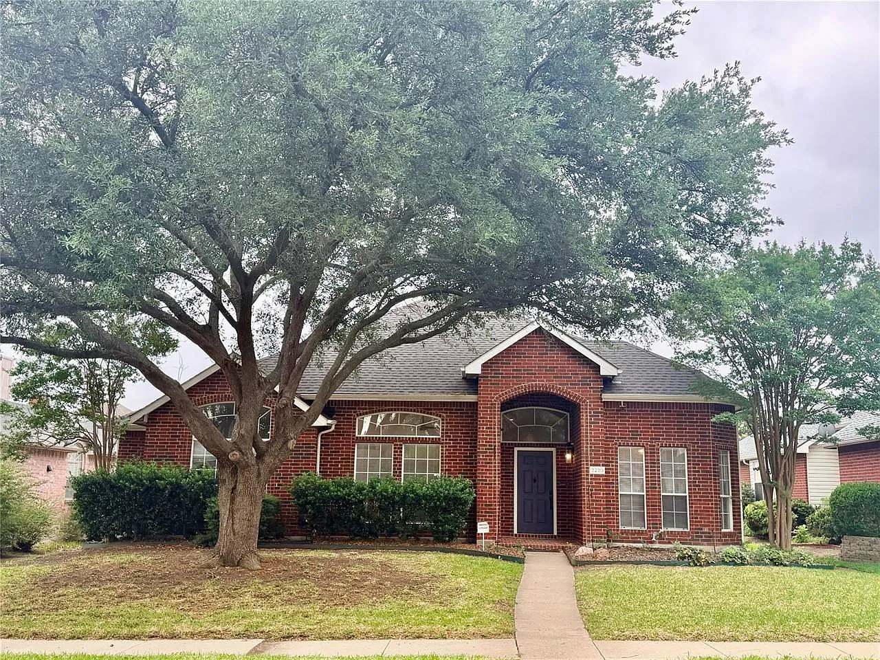 4 bed, 2157 sqft, $3,200 — Photo 1