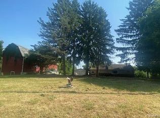 6687 W Grand River Rd, Fowlerville, MI 48836