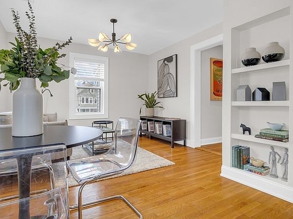 4th image of 35 Boulevard Rd #35