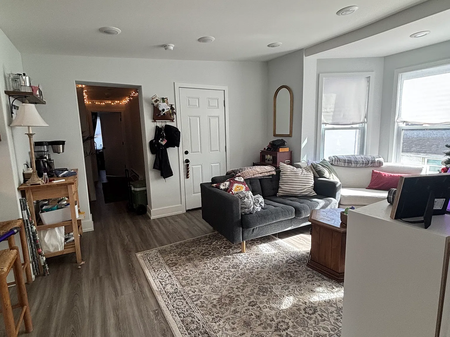 2 bed, 1200 sqft, $1,850 — Photo 3