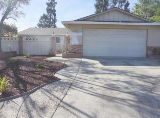 7982 Sunderland Dr, Cupertino, CA