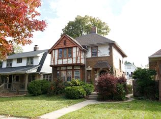 2750 N 46th St, Milwaukee, WI 53210