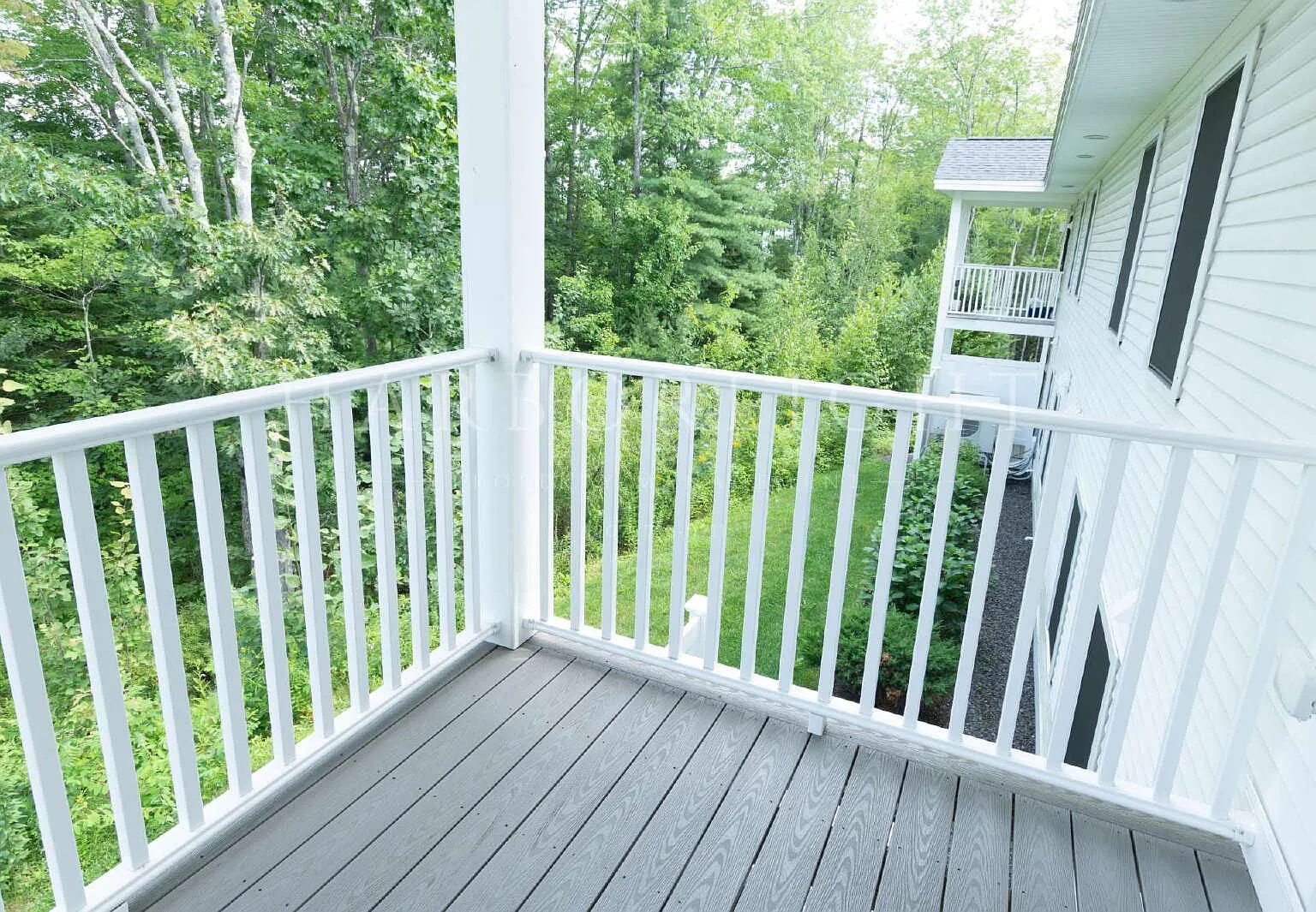 2 bed, 1.5 bath, 1000 sqft, $2,700 — Photo 3