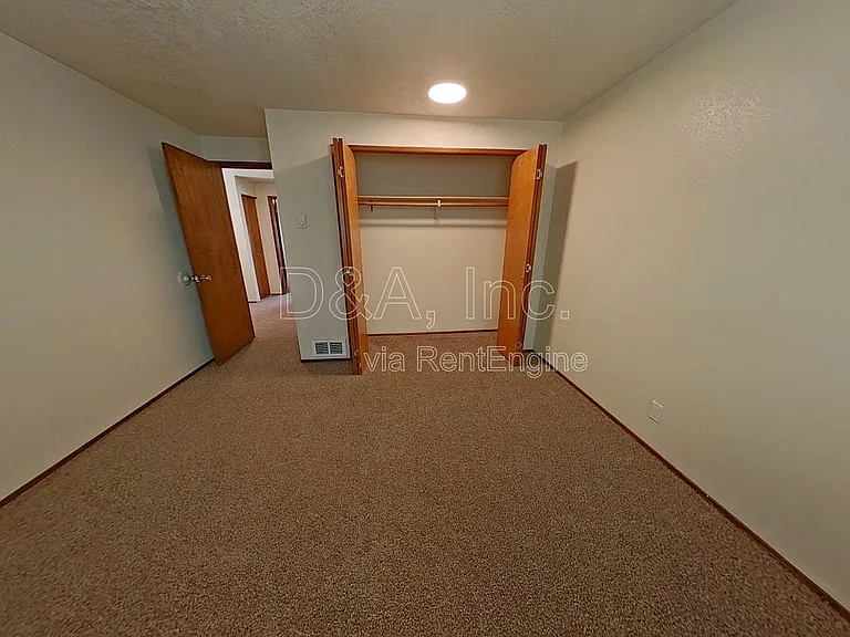 3928 NW Walnut Pl — Photo 12