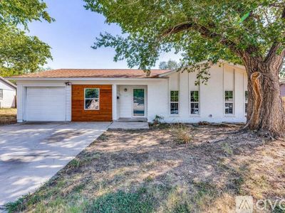 525 Kemper Ave, Crowley, TX, 76036