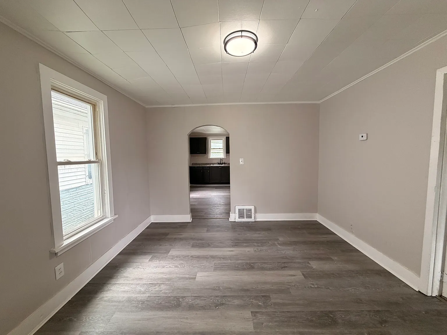 2 bed, 756 sqft, $950 — Photo 4