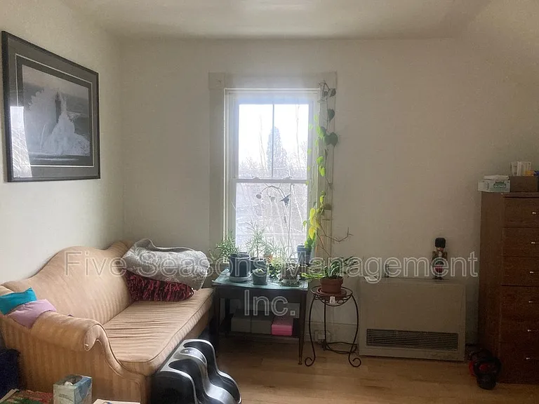 17 Drew St #19 — Photo 10