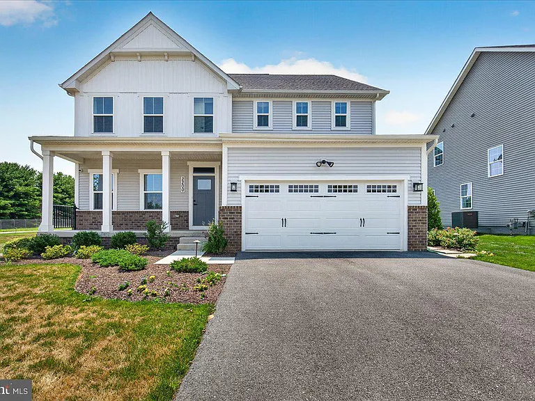 2200 Campbell Hill Way — Photo 1