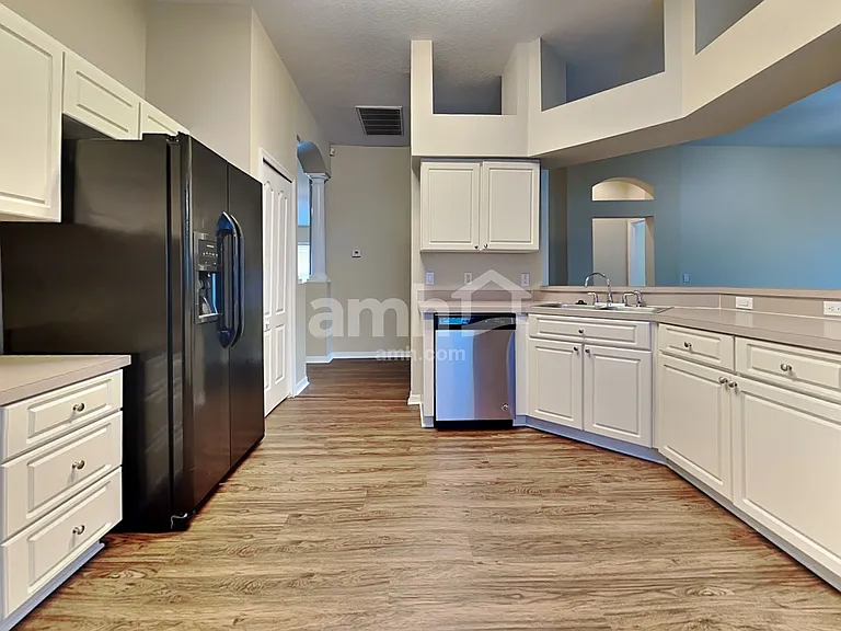3148 Beaver Pond Trl — Photo 3