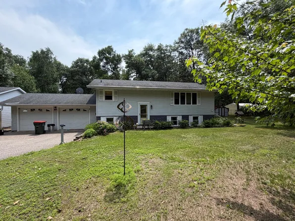 4905 Pine Beach Rd, Brainerd, MN 56401