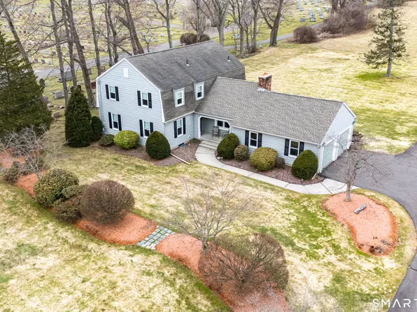 1554 King Street, Enfield, CT 06082