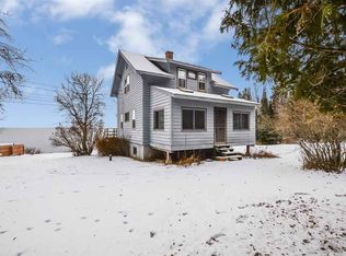 5952 N Shore Dr, Duluth, MN 55804