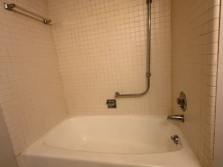 16225 Roanoke St #101 — Photo 11